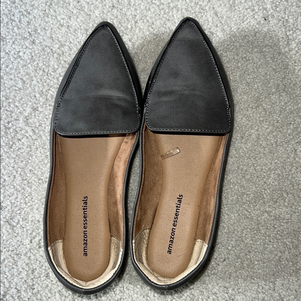 Amazon Essentials Shoe Bundle - image 7